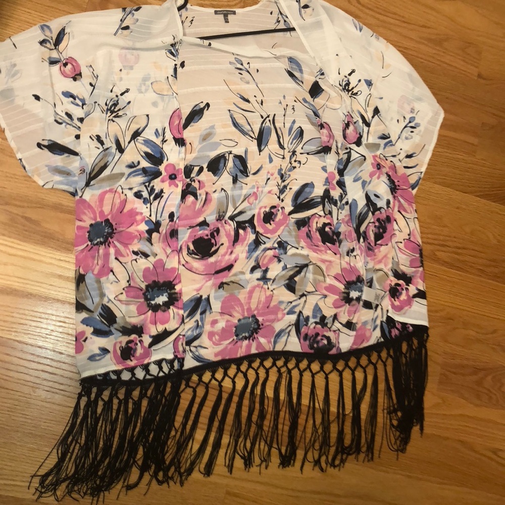Loose sweater to wear to any any event